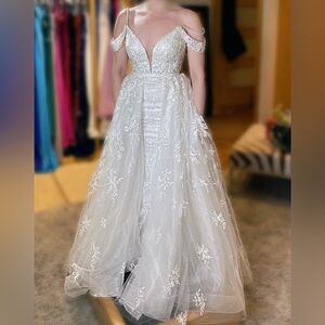 Sherri Hill 54935 Ivory Wedding Dress Sz 4 with Detachable Overskirt NWT